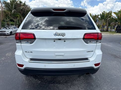 Used 2020 Jeep Grand Cherokee Limited AWD/4WD image 6