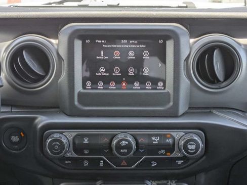 Used 2021 Jeep Wrangler Unlimited Sport AWD/4WD image 18