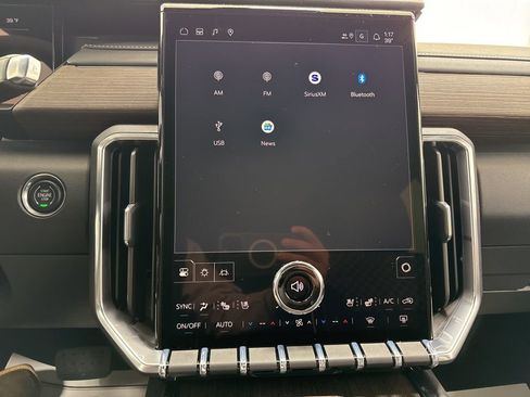 New 2026 GMC Acadia Denali w/ Super Cruise Package image 33