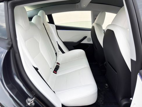 Used 2024 Tesla Model 3 RWD image 43