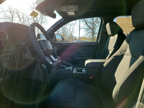 New 2025 Toyota Tacoma SR5 image 15