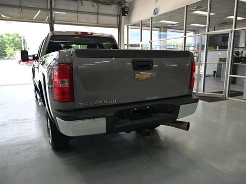 Used 2007 Chevrolet Silverado 2500 LTZ w/ EZ-Lift Tailgate Package AWD/4WD image 6