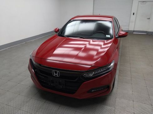 Used 2018 Honda Accord Sport image 15