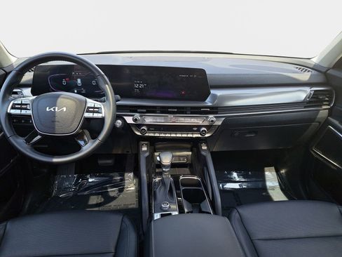 Used 2024 Kia Telluride S w/ S Sunroof Package FWD image 9