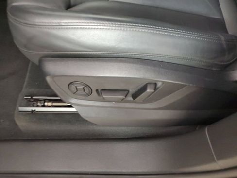 Used 2021 Audi Q7 3.0T Premium Plus image 25