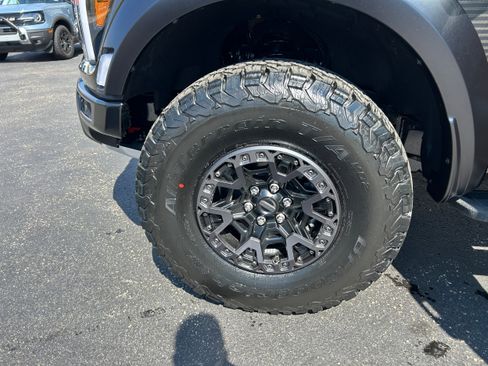 New 2026 Ford F150 Raptor w/ Equipment Group 803A Raptor R AWD/4WD image 29