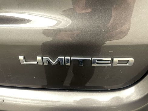 Used 2023 Jeep Compass Limited w/ Elite Group AWD/4WD image 24