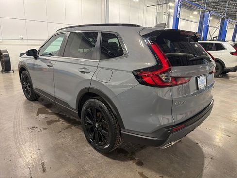 Used 2023 Honda CR-V Sport Touring image 3