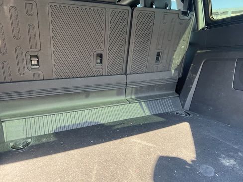 Used 2022 Ford Bronco Wildtrak image 9