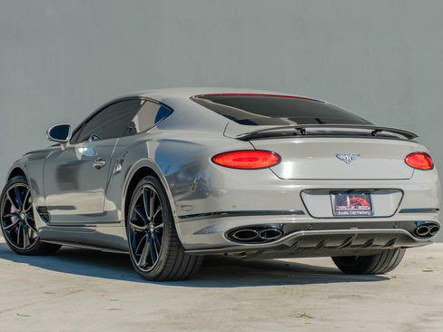 Used 2022 Bentley Continental GT AWD/4WD image 9