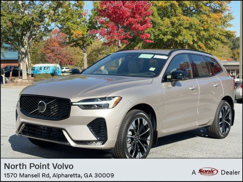 Used 2026 Volvo XC60 B5 Plus w/ Climate Package AWD/4WD image 1