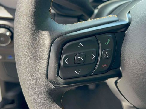 Used 2024 Jeep Wrangler Unlimited AWD/4WD image 21