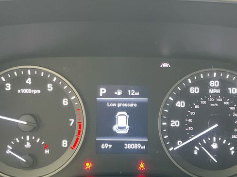 Used 2019 Hyundai Tucson Value w/ Cargo Package AWD/4WD image 15
