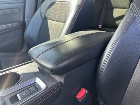 Used 2019 Nissan Altima 2.5 SR w/ SR Premium Package AWD/4WD image 12