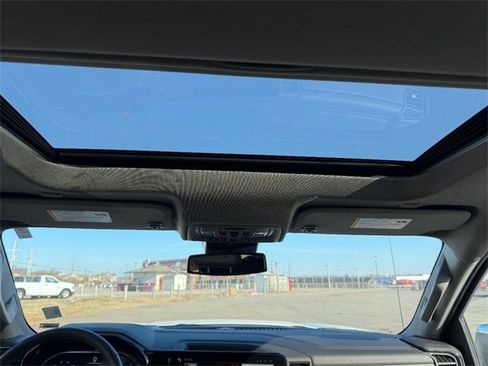 Certified 2024 GMC Sierra 1500 SLT w/ SLT Premium Plus Package image 9