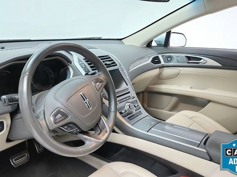 Used 2020 Lincoln MKZ Reserve FWD image 31