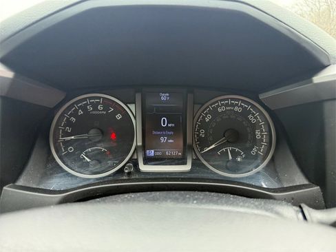 Used 2020 Toyota Tacoma SR5 w/ Technology Package image 16