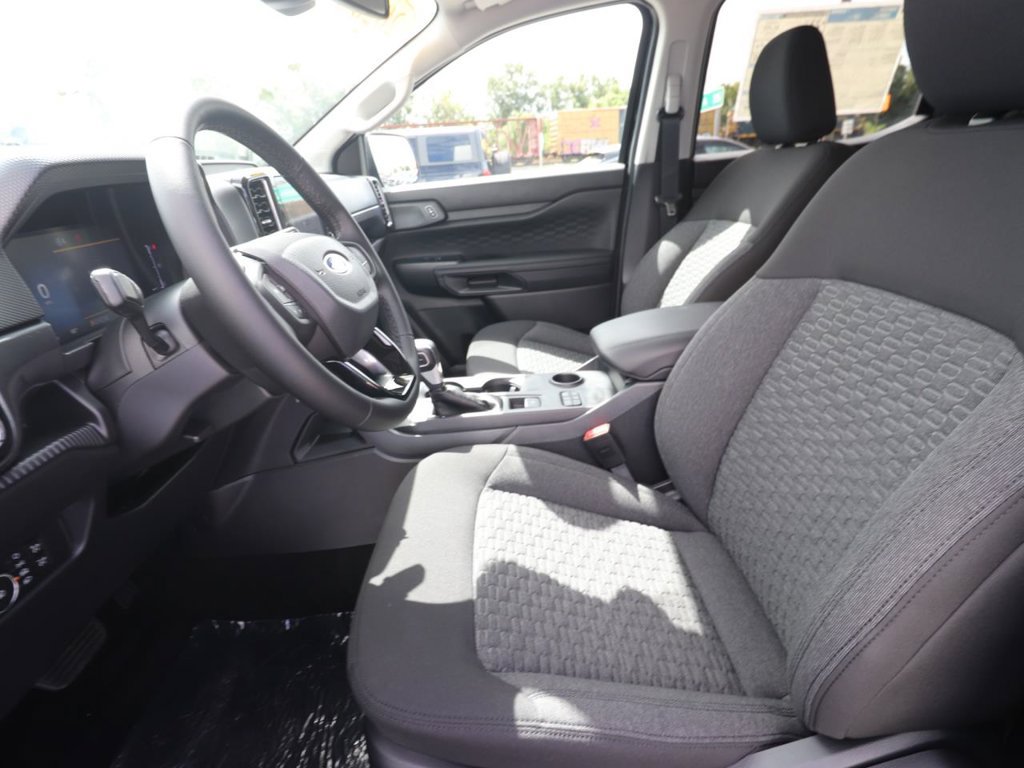 New 2026 Ford Ranger XLT w/ Black Appearance Package RWD image 2