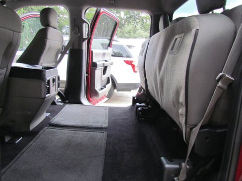 Used 2016 Ford F150 XLT w/ Trailer Tow Package image 26