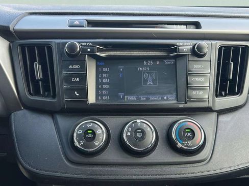 Used 2017 Toyota RAV4 LE image 26