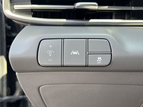 Used 2022 Hyundai Elantra SEL w/ Convenience Package FWD image 31