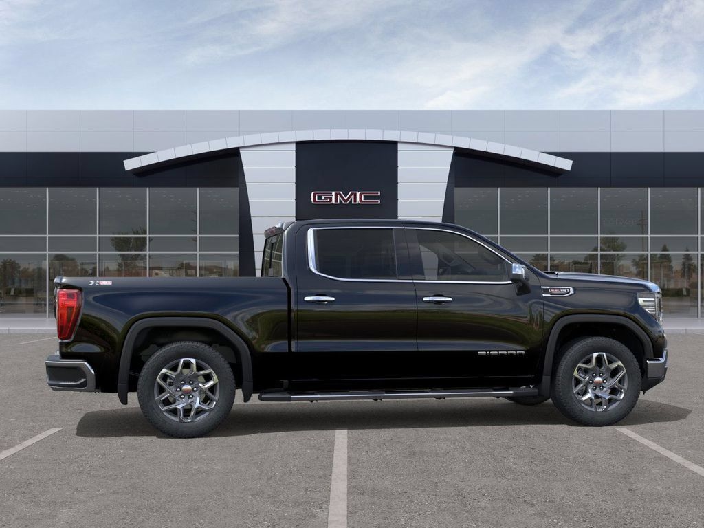 Used 2026 GMC Sierra 1500 SLT w/ SLT Convenience Package AWD/4WD image 5