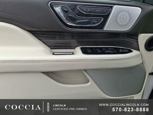 Certified 2021 Lincoln Navigator Black Label w/ Cargo Convenience Package image 14