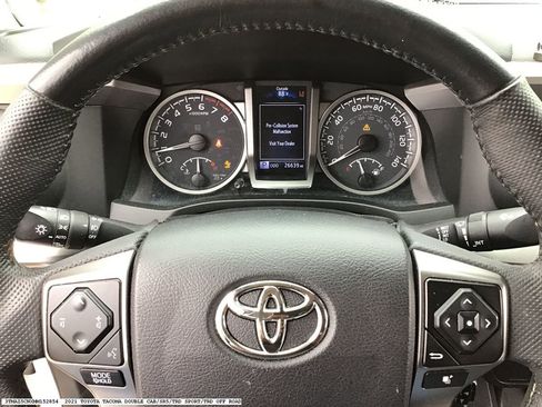 Used 2021 Toyota Tacoma SR5 RWD image 14