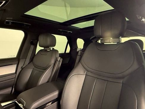 New 2026 Land Rover Range Rover Sport Dynamic SE AWD/4WD image 6