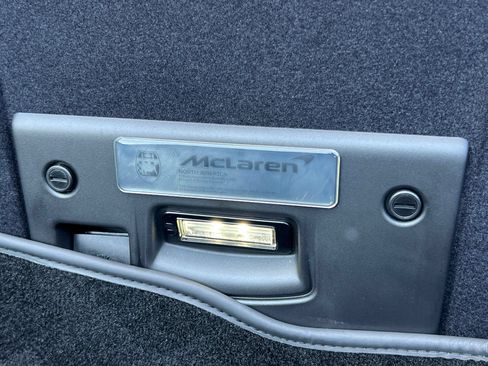 Used 2025 McLaren 750S Spider RWD image 47