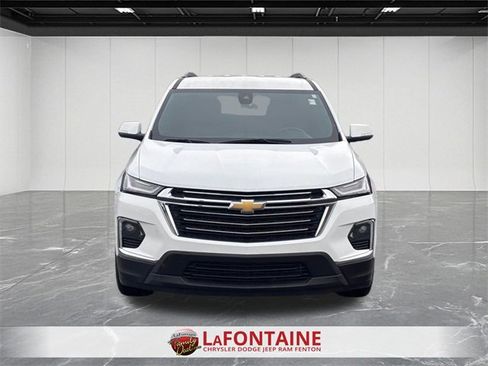 Used 2023 Chevrolet Traverse LT image 8