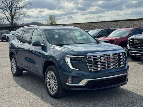 Used 2026 GMC Acadia Denali w/ Super Cruise Package FWD image 7