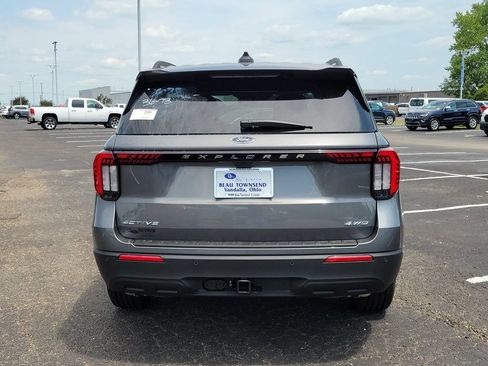 New 2026 Ford Explorer Active AWD/4WD image 5