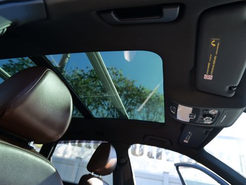 Used 2017 Audi Q5 3.0T Premium Plus w/ Technology Package image 39