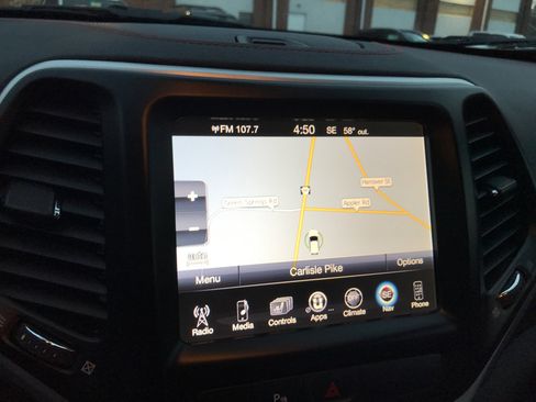 Used 2018 Jeep Cherokee Trailhawk w/ Quick Order Package 27L image 20