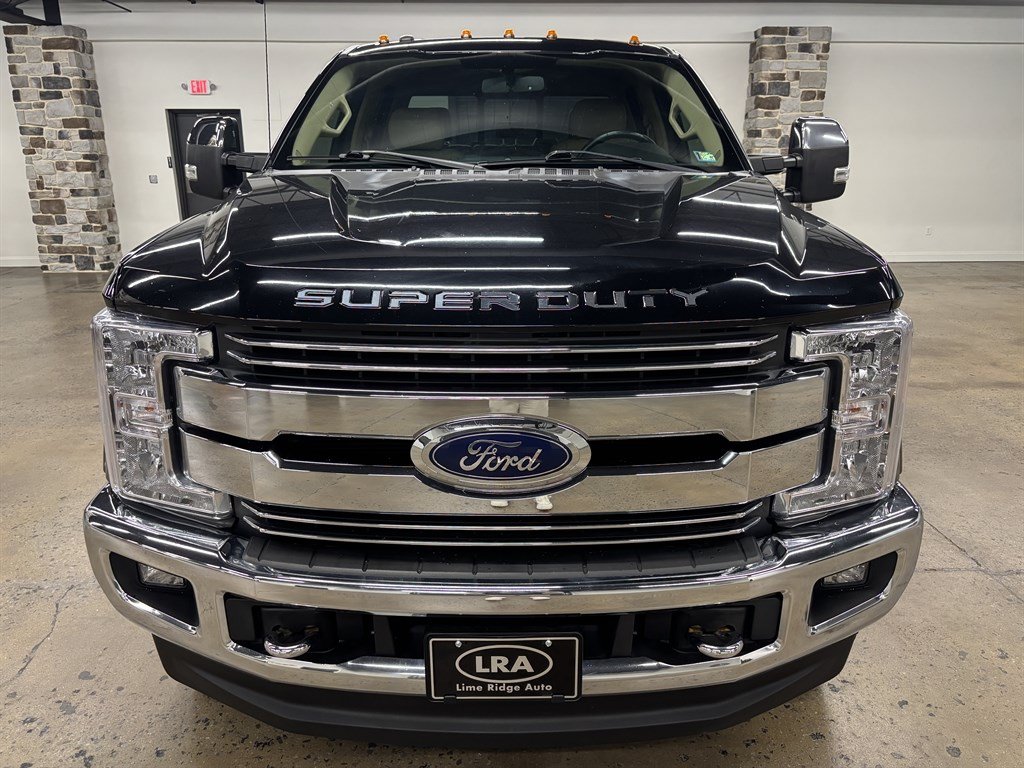 Used 2017 Ford F250 Lariat w/ Chrome Package AWD/4WD image 2