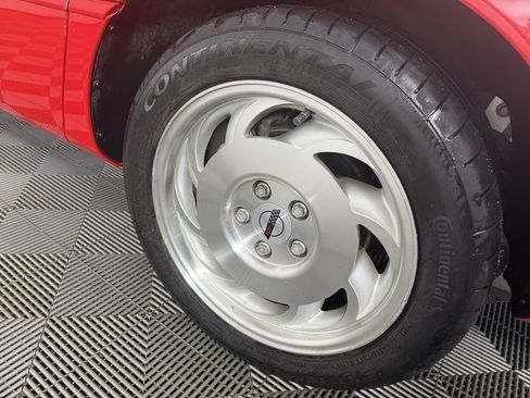 Used 1994 Chevrolet Corvette Coupe image 14