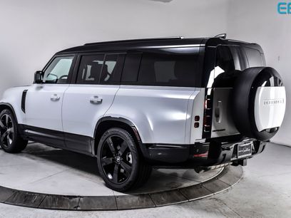 Used 2025 Land Rover Defender 130 X-Dynamic SE