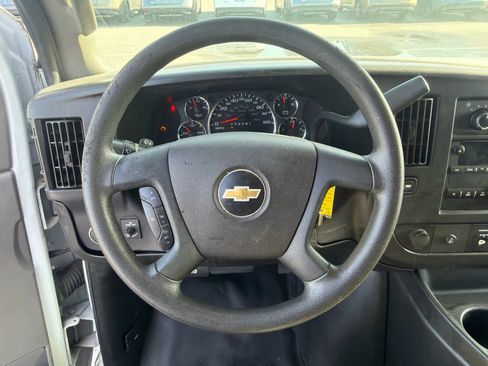 Used 2019 Chevrolet Express 2500 w/ Driver Convenience Package RWD image 16