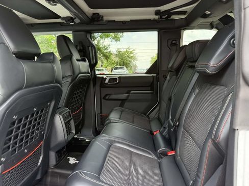 Used 2025 Ford Bronco Raptor AWD/4WD image 16