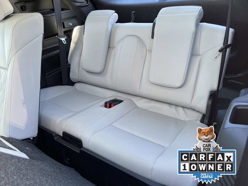 Used 2024 Mitsubishi Outlander SEL image 18