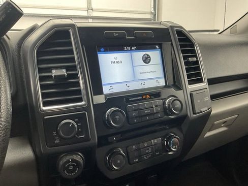 Used 2016 Ford F150 XLT w/ Equipment Group 302A Luxury image 9