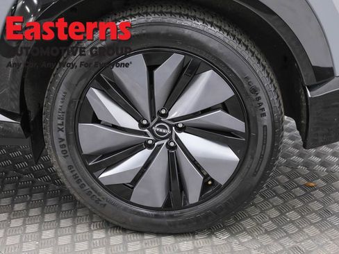 Used 2024 Nissan Ariya AWD image 34