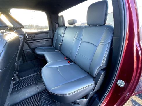 Used 2024 RAM 3500 Tradesman w/ Chrome Appearance Group image 17