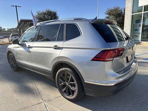 Used 2024 Volkswagen Tiguan SE image 7