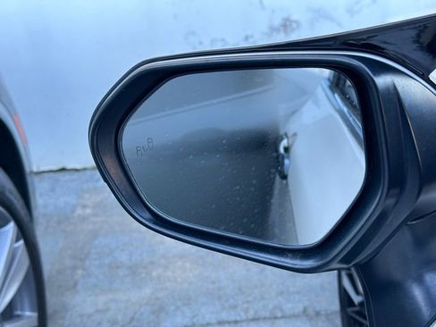 Used 2020 Toyota Camry XSE image 12