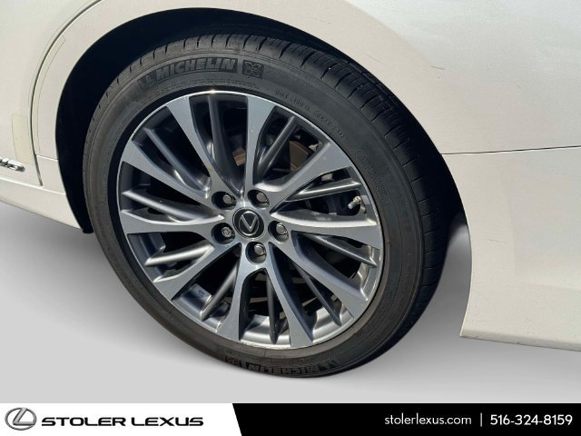 Used 2020 Lexus ES 300h w/ Premium Package FWD image 9