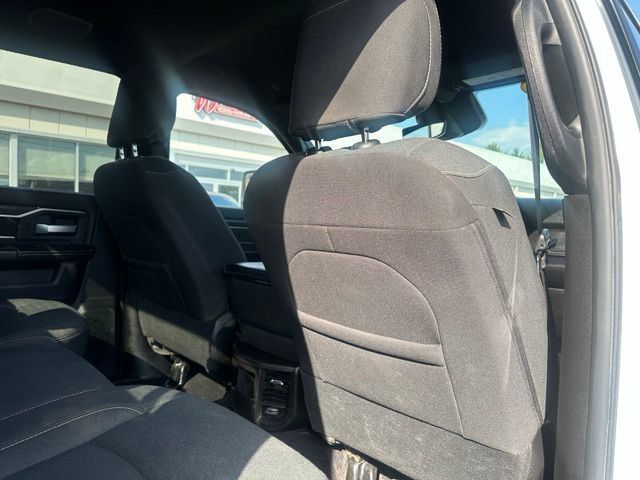Used 2025 RAM 2500 Big Horn AWD/4WD image 13