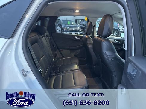 Used 2022 Ford Escape SEL image 36