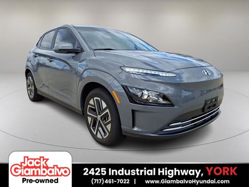 Certified 2023 Hyundai Kona SE w/ Cargo Package image 1